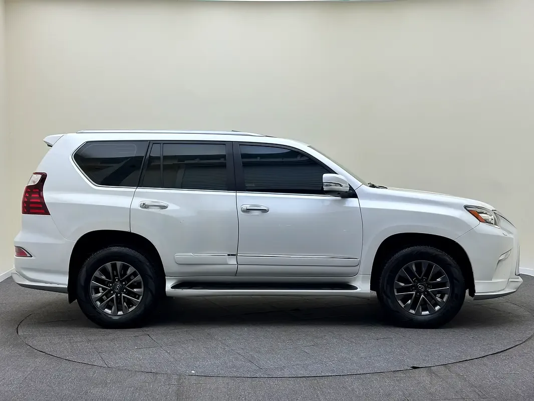 Lexus GX 460 AT AWD (5 مقاعد) (296 حصان) - 12