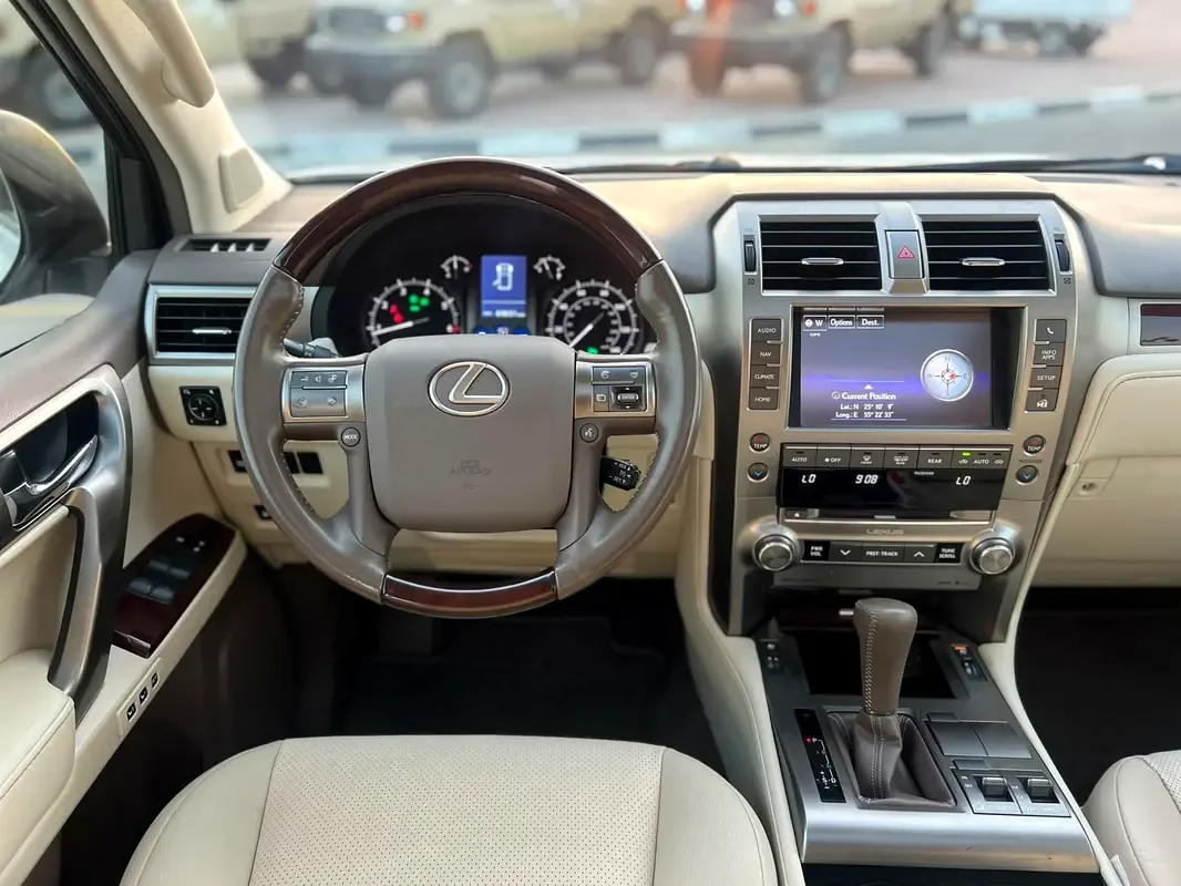 Lexus GX 460 AT AWD (5 مقاعد) (296 حصان) - 14