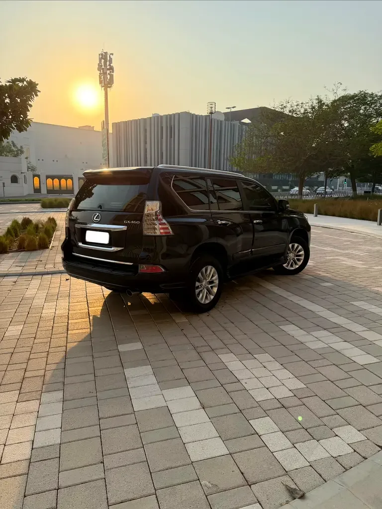 Lexus GX 460 AT AWD (5 مقاعد) (296 حصان) - 4