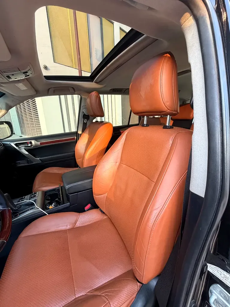 Lexus GX 460 AT AWD (5 مقاعد) (296 حصان) - 10