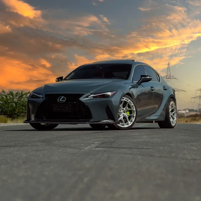 Lexus IS 2.0 AT (245 hp)