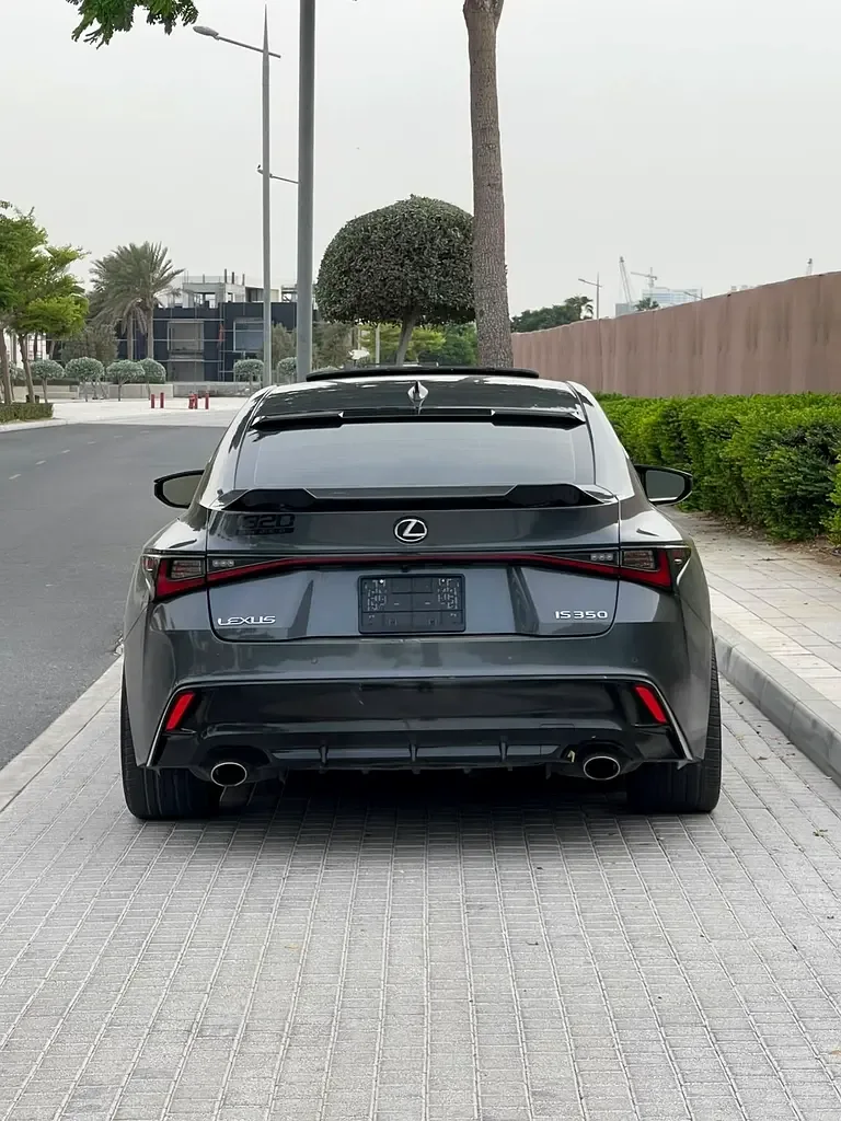 Lexus IS 2.0 AT RWD (245 hp) - 7
