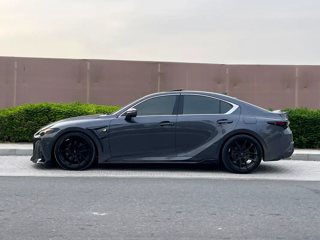 Lexus IS 2.0 AT RWD (245 hp) - 15