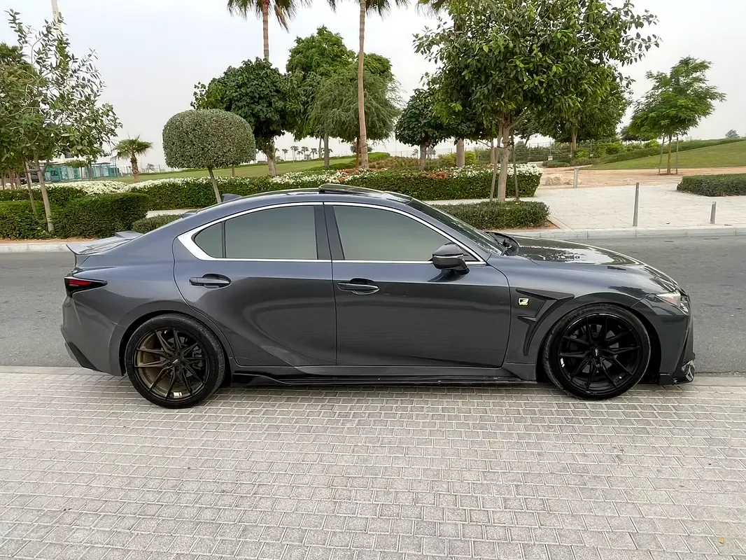 Lexus IS 2.0 AT RWD (245 hp) - 18