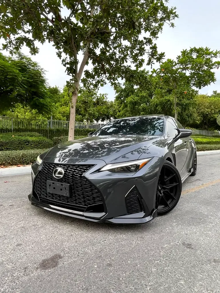 Lexus IS 2.0 AT RWD (245 hp) - 19