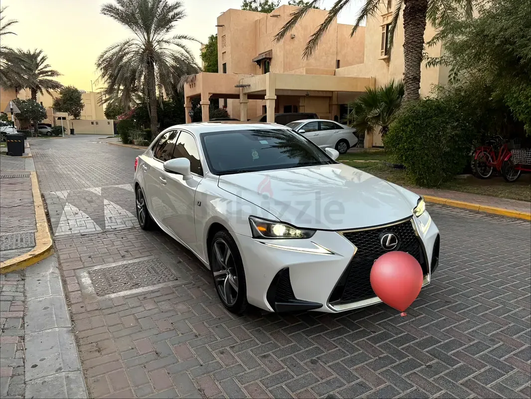 Lexus IS 200 AT (244 hp) - 2
