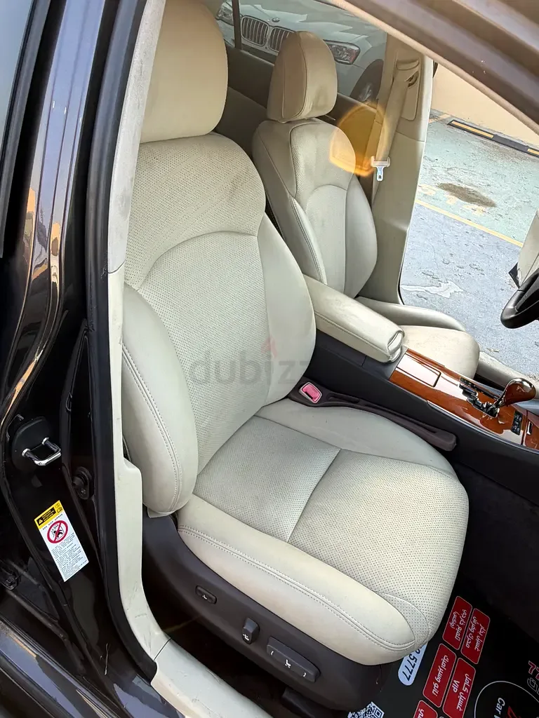 Lexus IS 2.5 AT (208 حصان) - 14