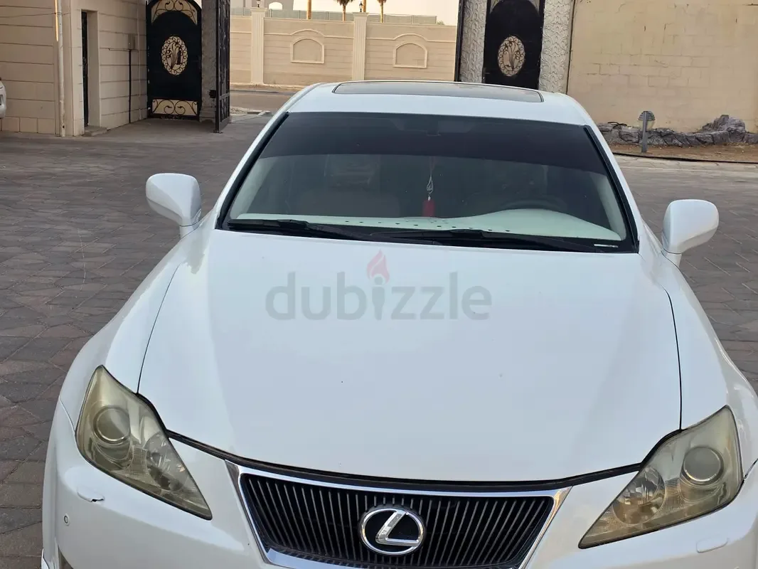 Lexus IS 2.5 AT (208 حصان) - 18