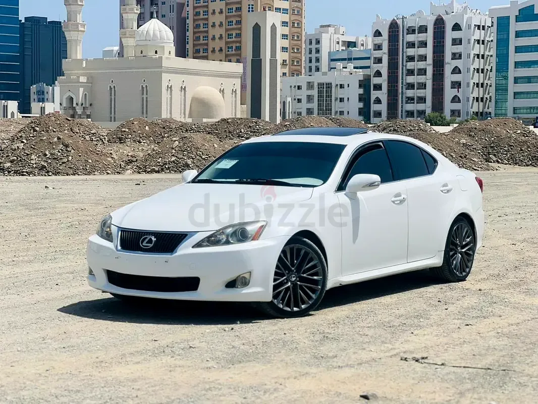 Lexus IS 250 AT (208 hp)