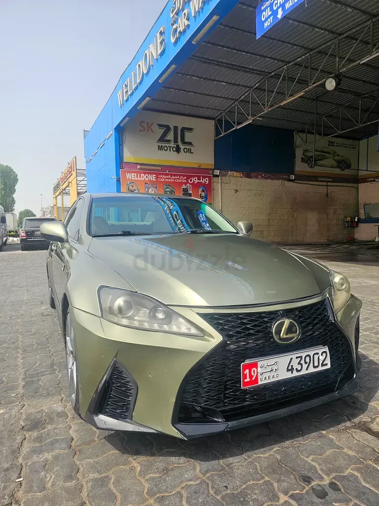 Lexus IS 250 AT (208 hp)