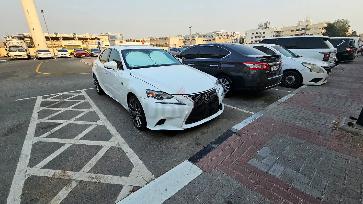 Lexus IS 250 AT (208 hp)