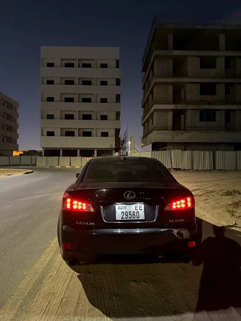 Lexus IS 250 AT (208 حصان) - 5