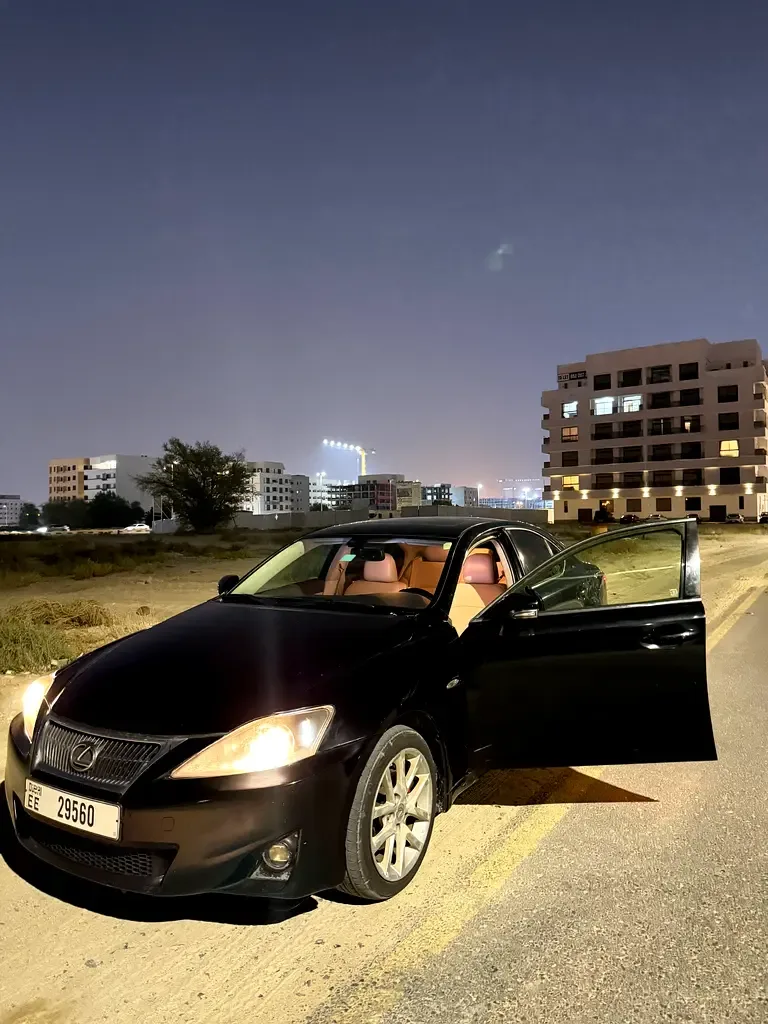 Lexus IS 250 AT (208 حصان) - 7