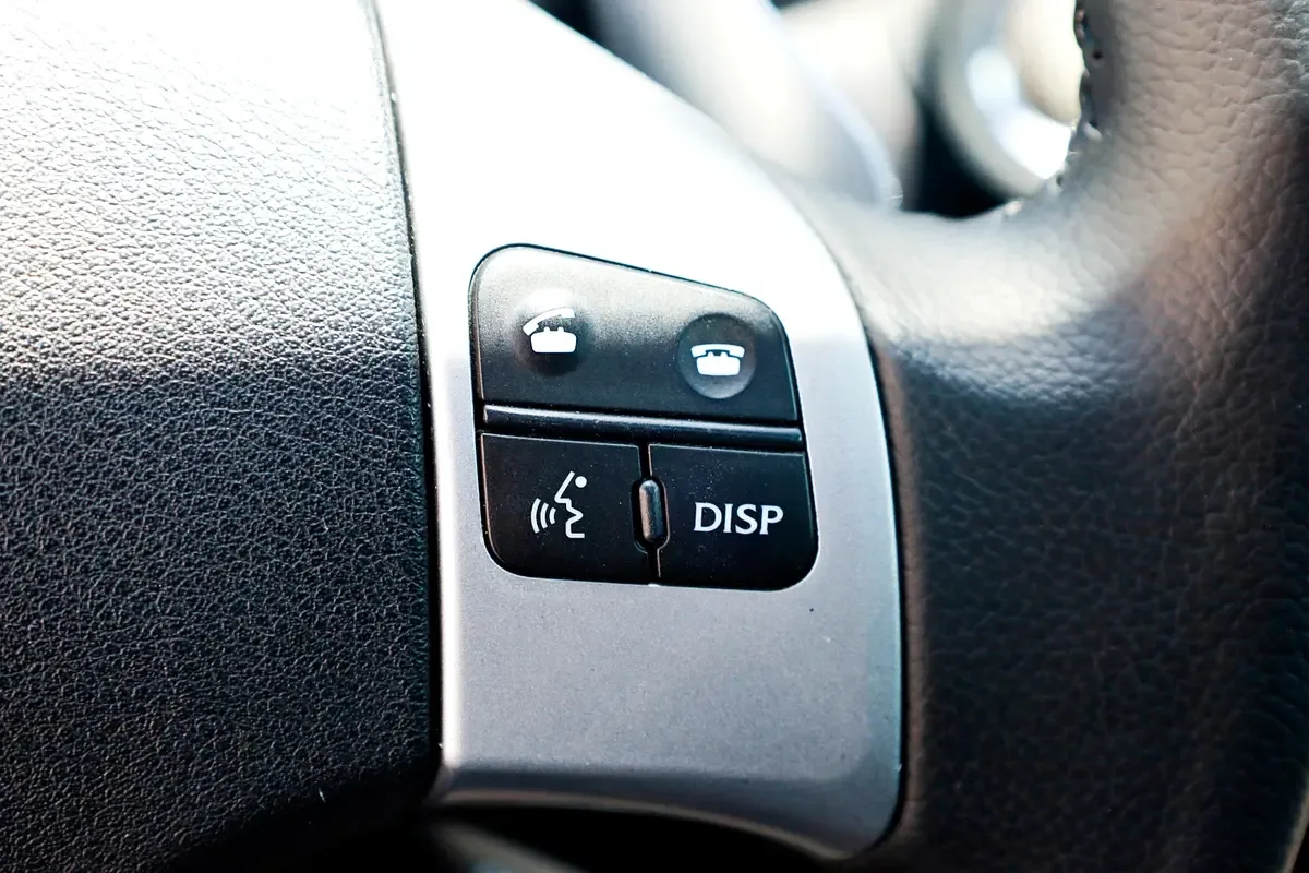 Lexus IS 250 AT (208 hp) - 12