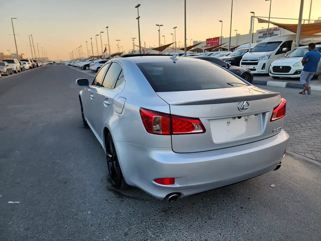 Lexus IS 250 AT (208 hp) - 6