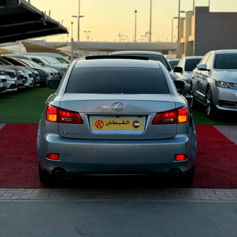 Lexus IS 250 AT (208 حصان) - 3