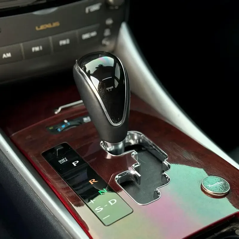 Lexus IS 250 AT (208 حصان) - 8