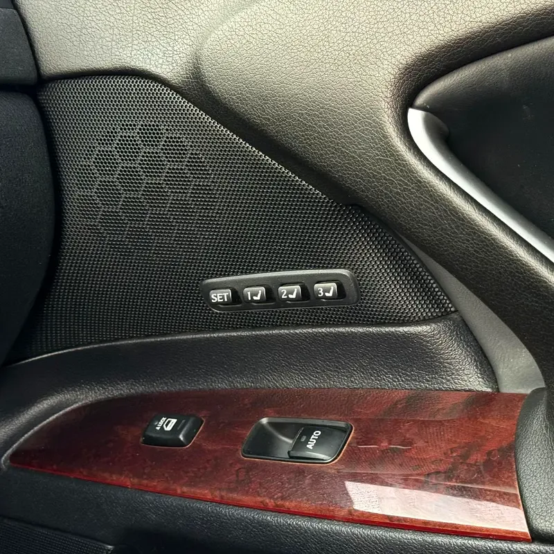 Lexus IS 250 AT (208 حصان) - 14