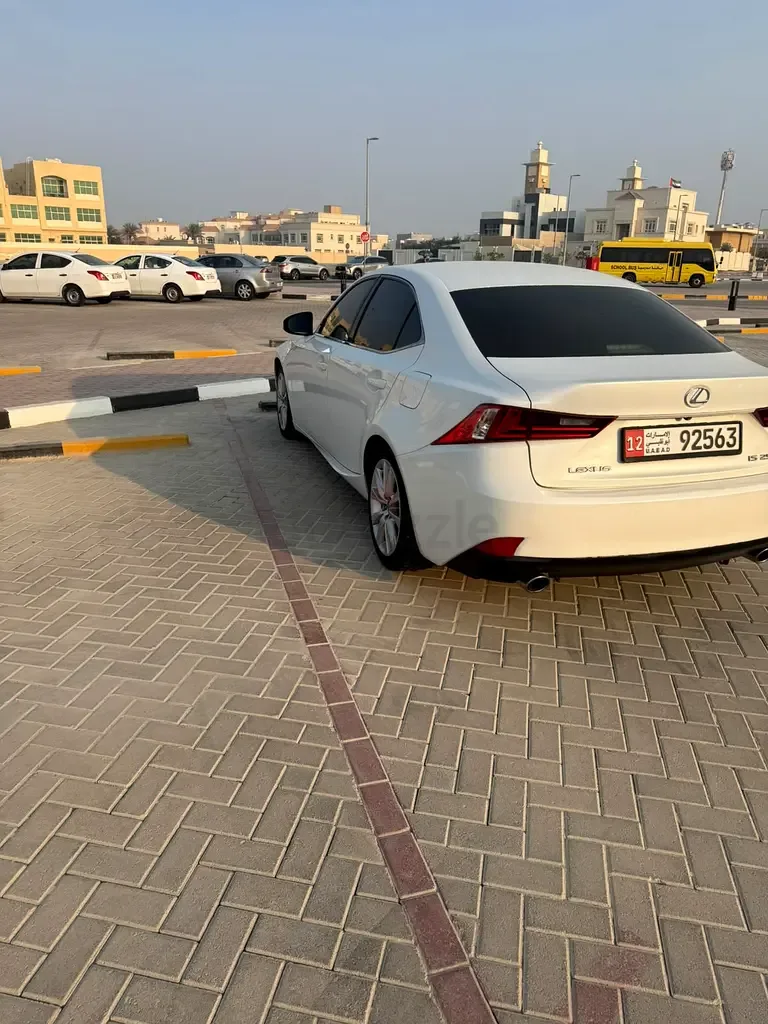 Lexus IS 250 AT (208 hp) - 7