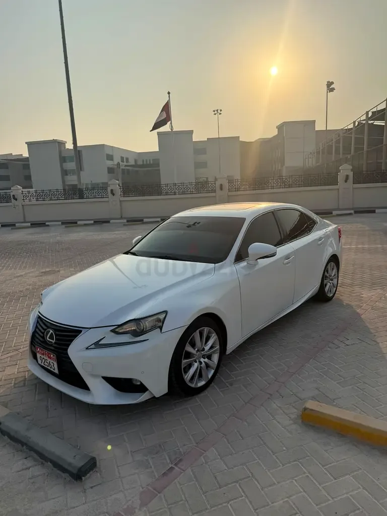 Lexus IS 250 AT (208 hp) - 13