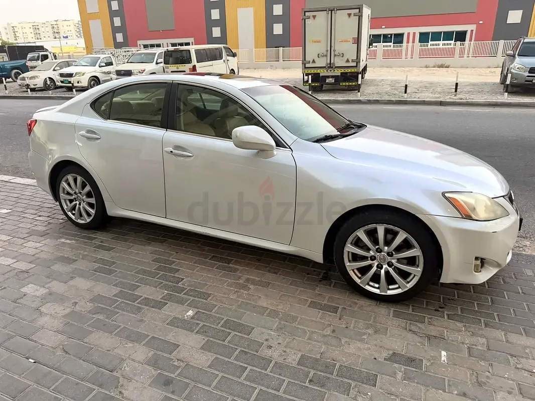 Lexus IS 250 AT (208 hp) - 3