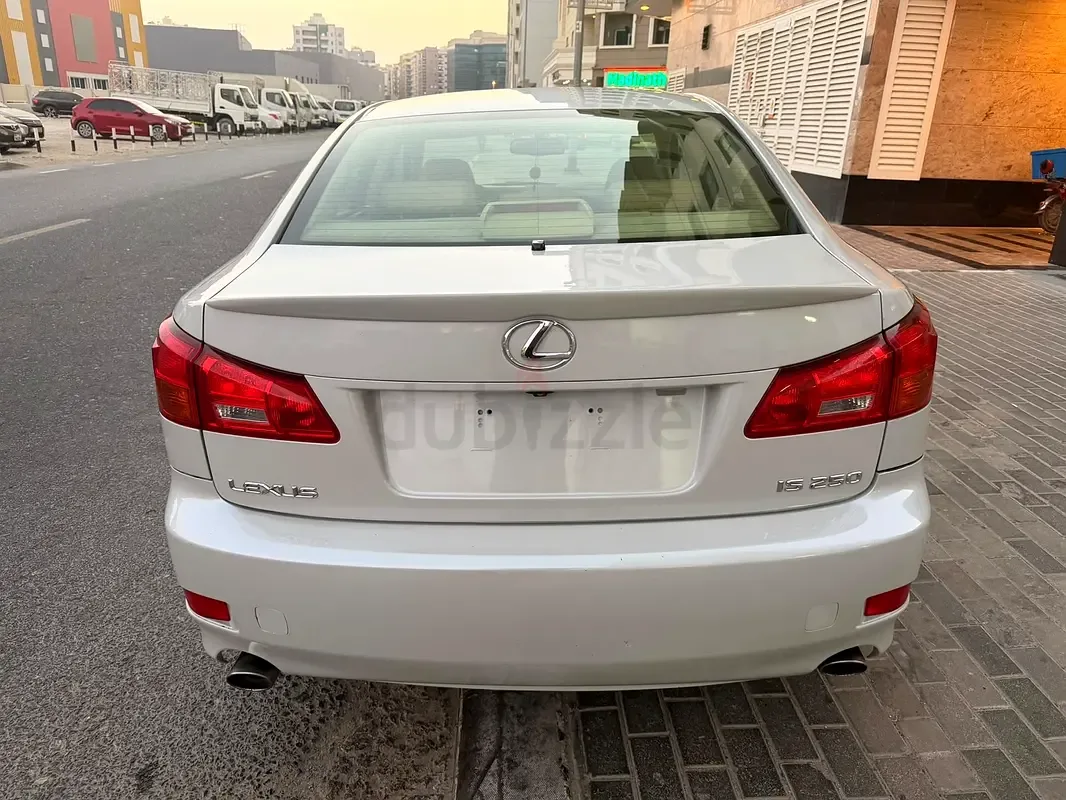 Lexus IS 250 AT (208 hp) - 5