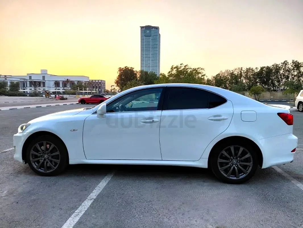 Lexus IS 3.0 AT (230 hp) - 6