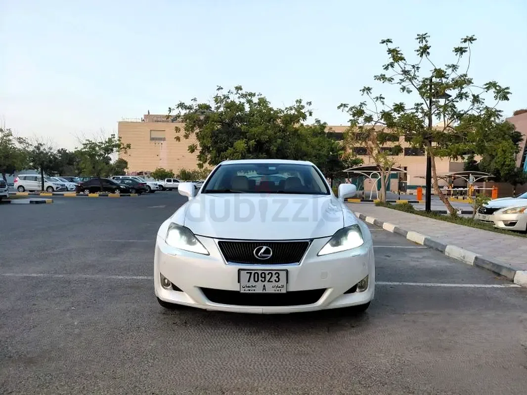 Lexus IS 3.0 AT (230 hp) - 9