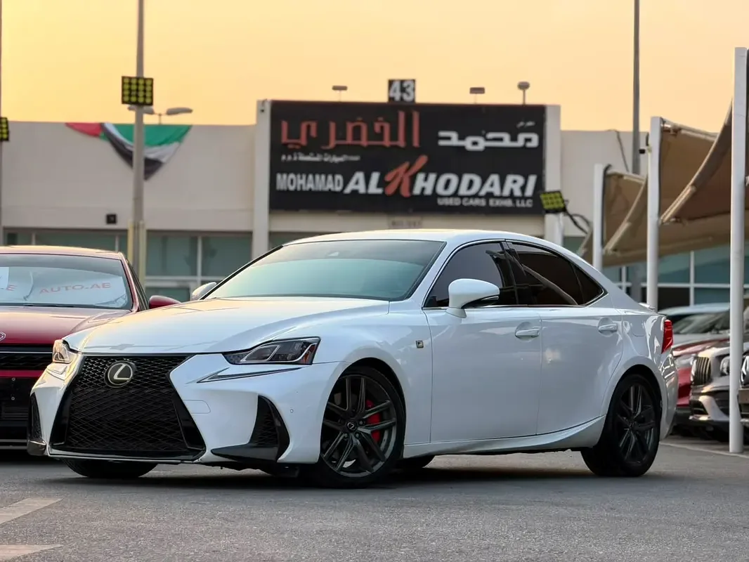 Lexus IS 300 AT (245 hp)