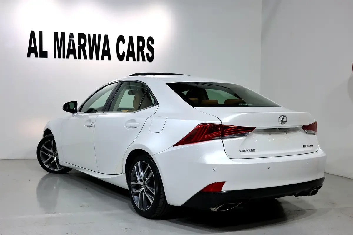 Lexus IS 300 AT (245 hp) - 4