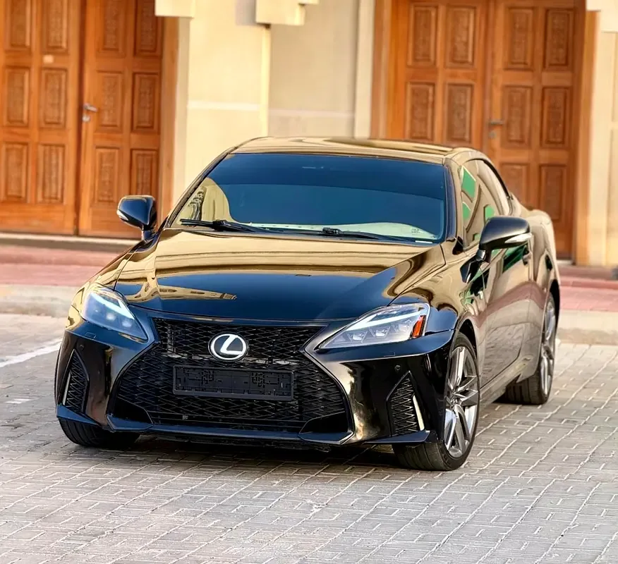 Lexus IS 300h CVT (223 hp)