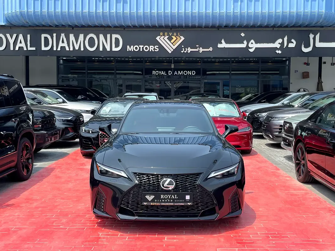 Lexus IS 3.5 AT (313 حصان) - 2