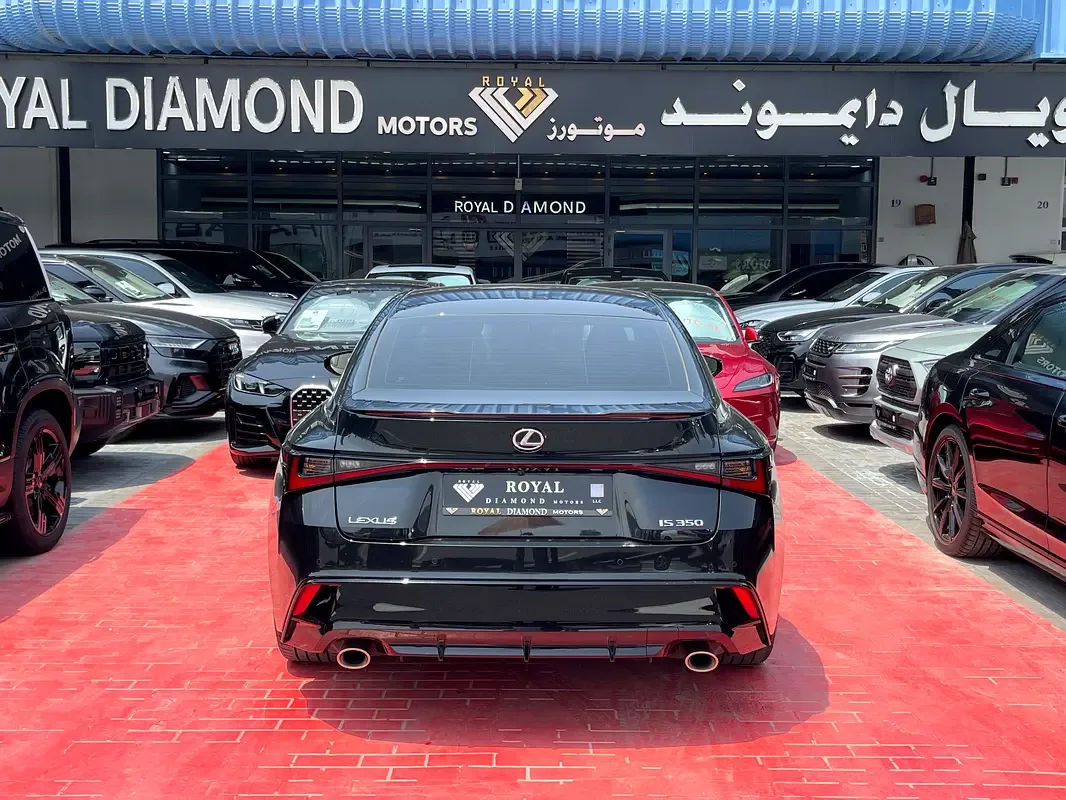 Lexus IS 3.5 AT (313 حصان) - 5