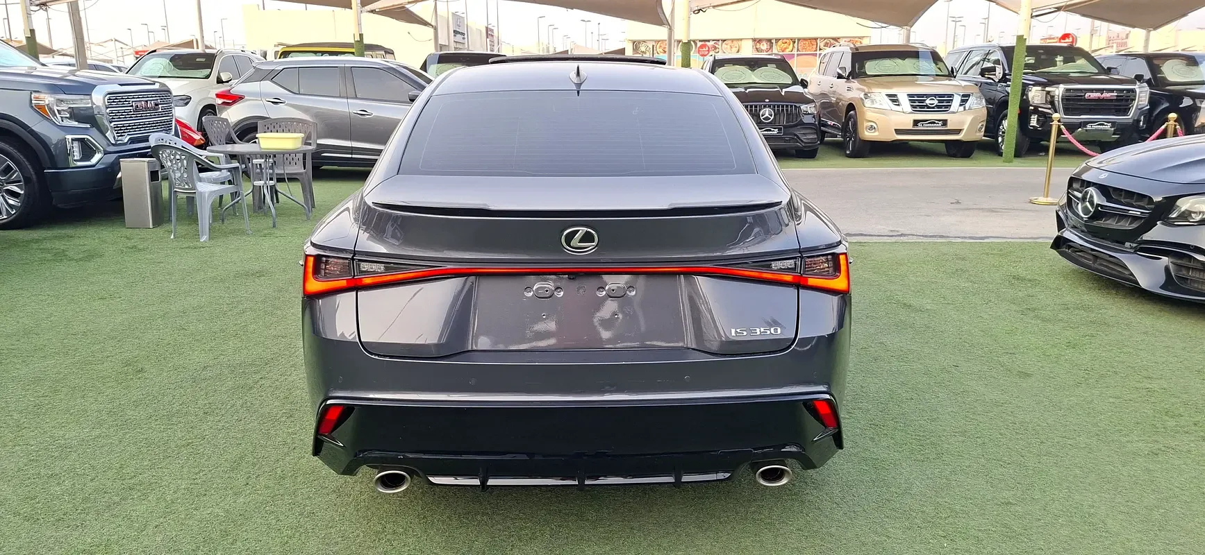 Lexus IS 3.5 AT (313 حصان) - 4