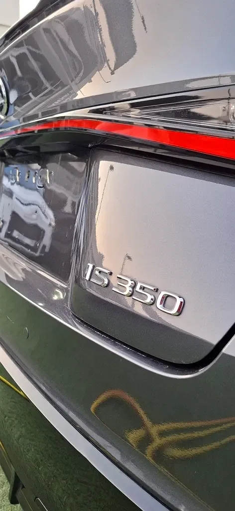 Lexus IS 3.5 AT (313 حصان) - 11