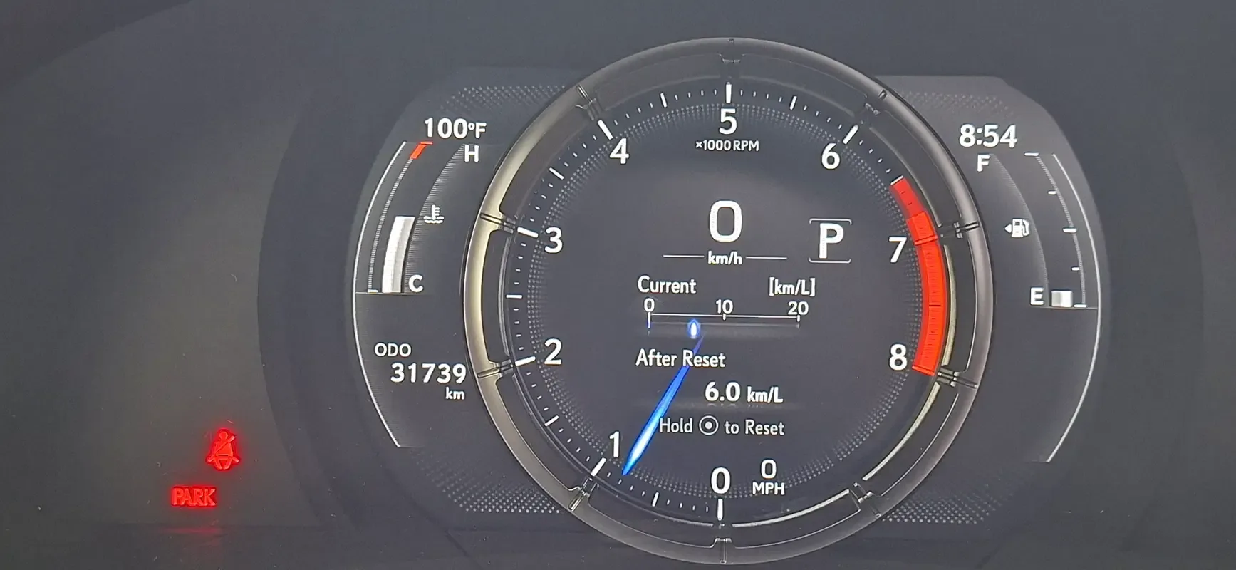 Lexus IS 3.5 AT (313 حصان) - 9