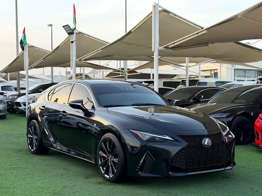 Lexus IS 3.5 AT 4WD (264 حصان) - 2