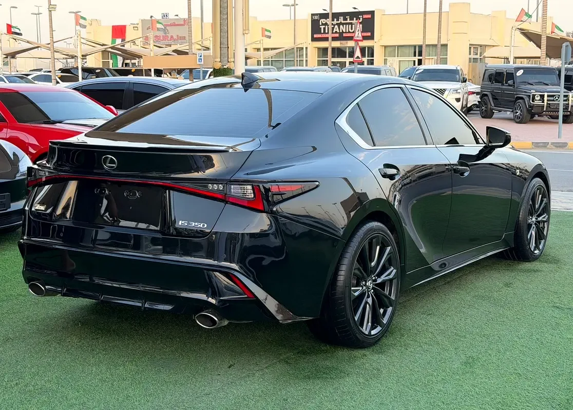 Lexus IS 3.5 AT 4WD (264 حصان) - 4