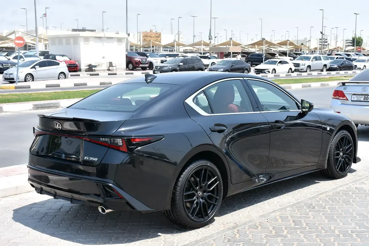 Lexus IS 3.5 AT 4WD (264 hp) - 5