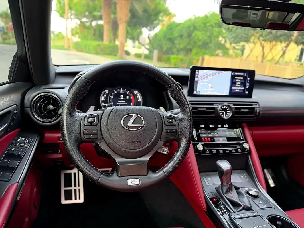Lexus IS 3.5 AT 4WD (264 hp) - 9