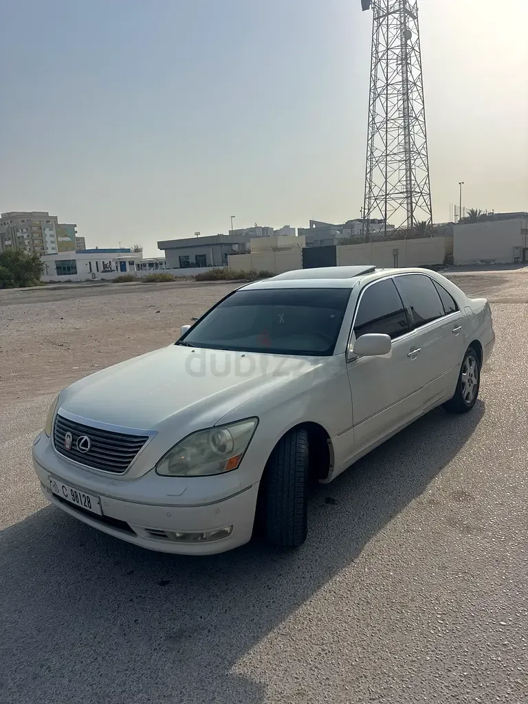 Lexus LS 430 AT (290 hp)