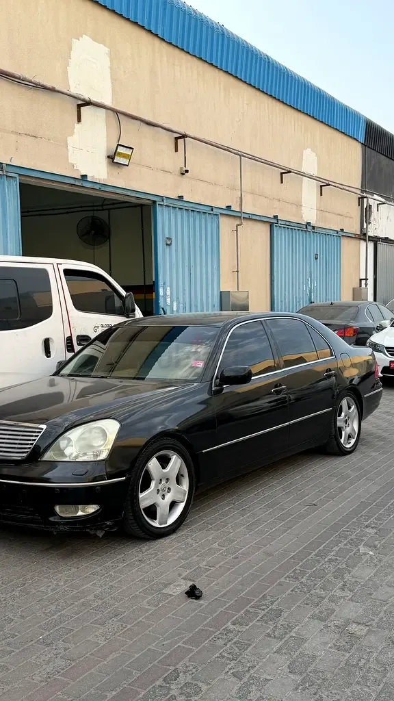 Lexus LS 430 AT (290 hp)