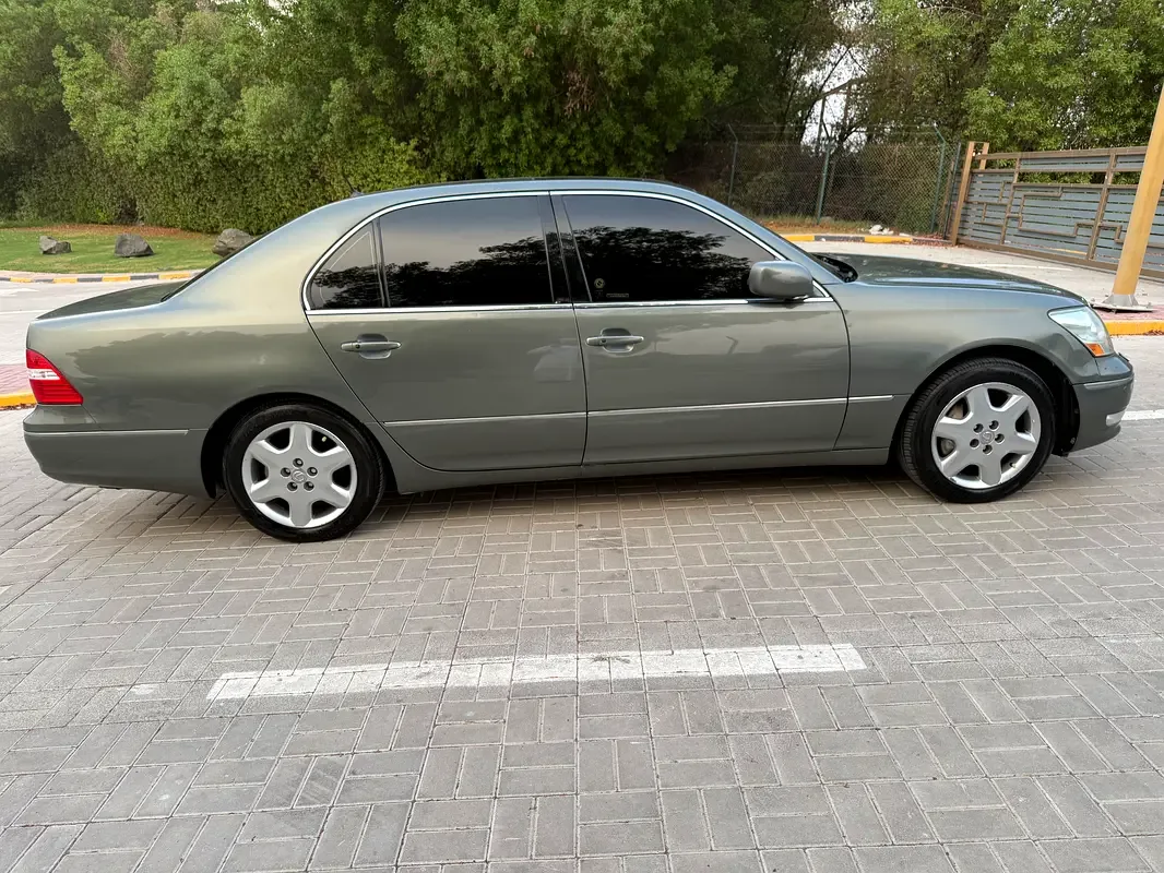 Lexus LS 430 AT (290 hp) - 8