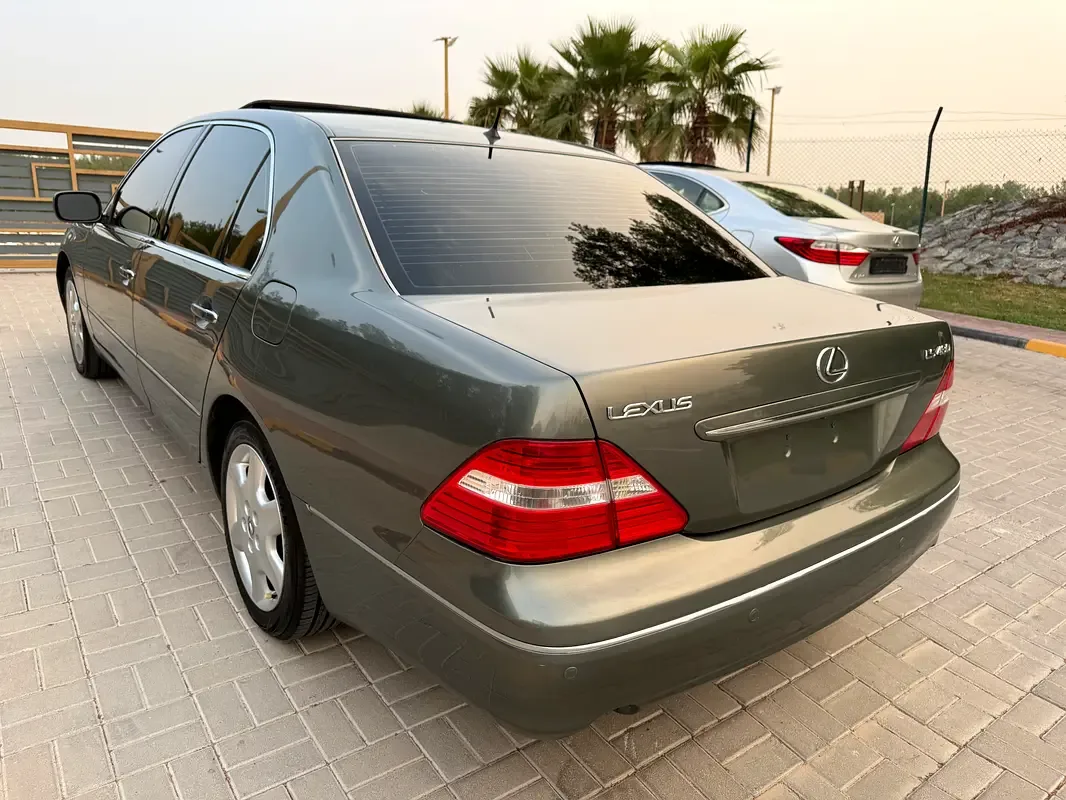 Lexus LS 430 AT (290 hp) - 9