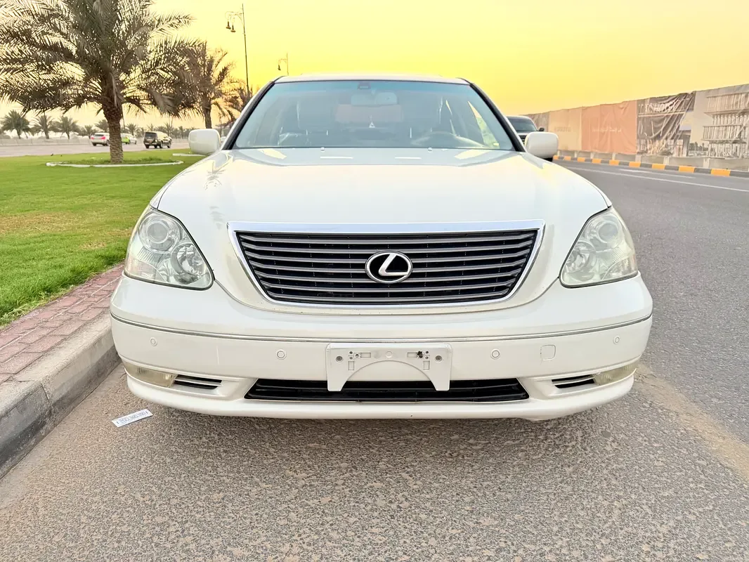 Lexus LS 430 AT (290 hp)