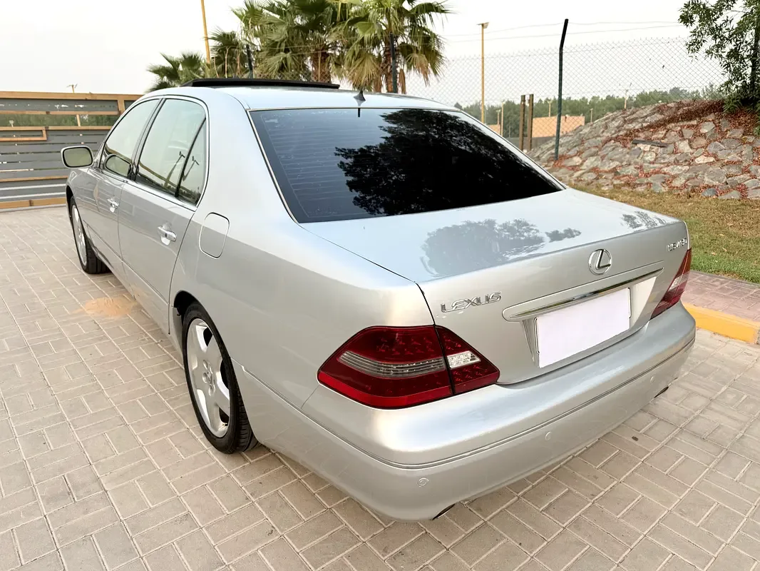 Lexus LS 430 AT (290 حصان) - 9