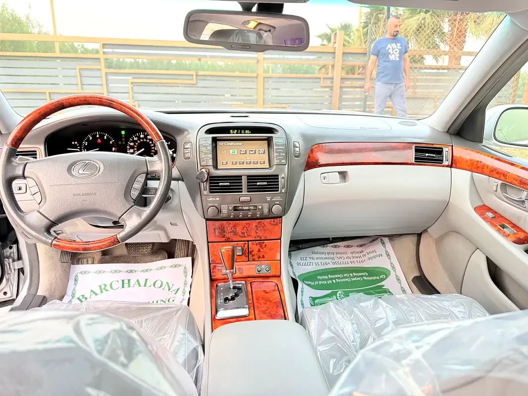 Lexus LS 430 AT (290 حصان) - 18