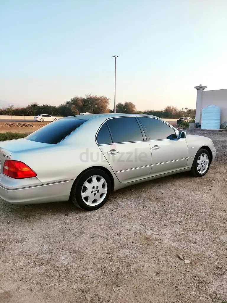 Lexus LS 430 AT (290 hp) - 10