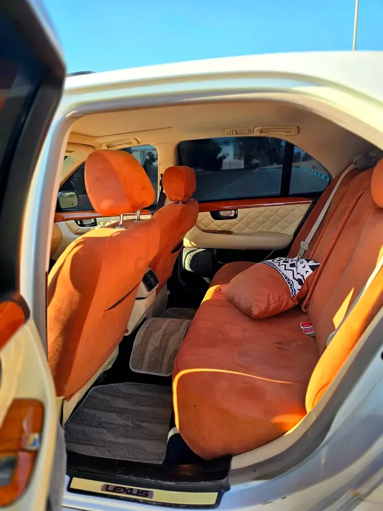 Lexus LS 430 AT (290 hp) - 7