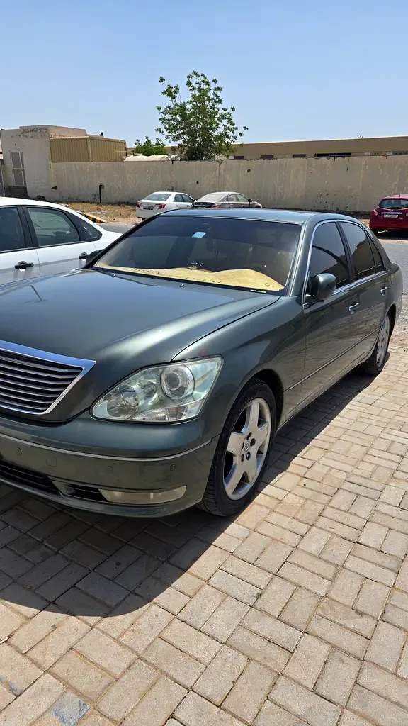 Lexus LS 430 AT (290 hp)
